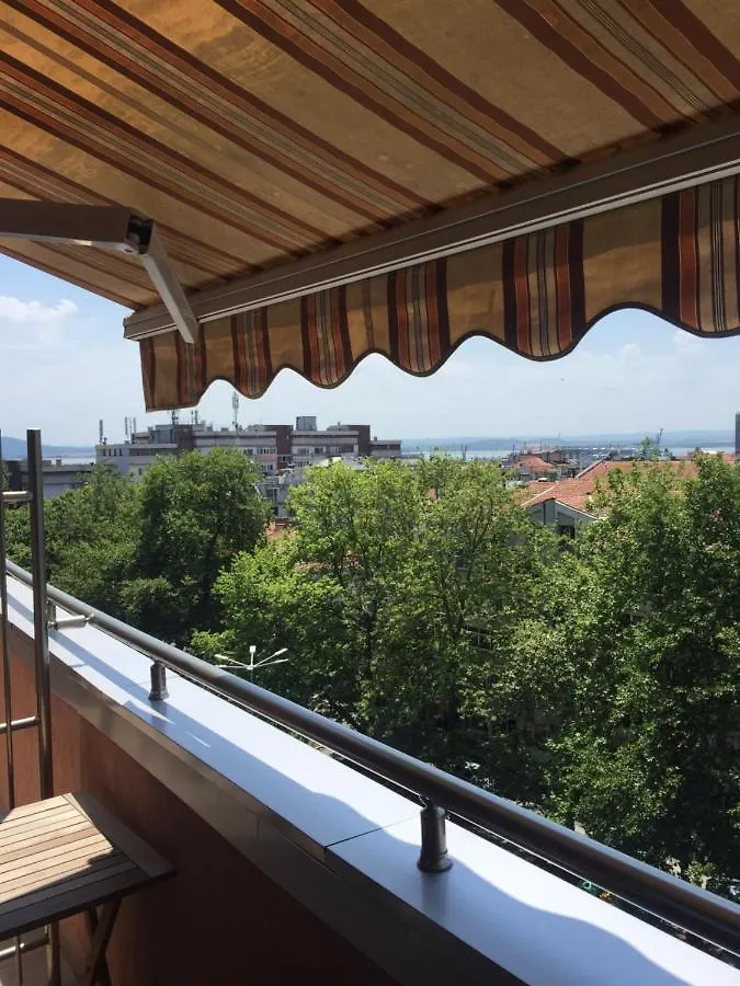 Luxury Panoramic Seaside Apartment Burgas